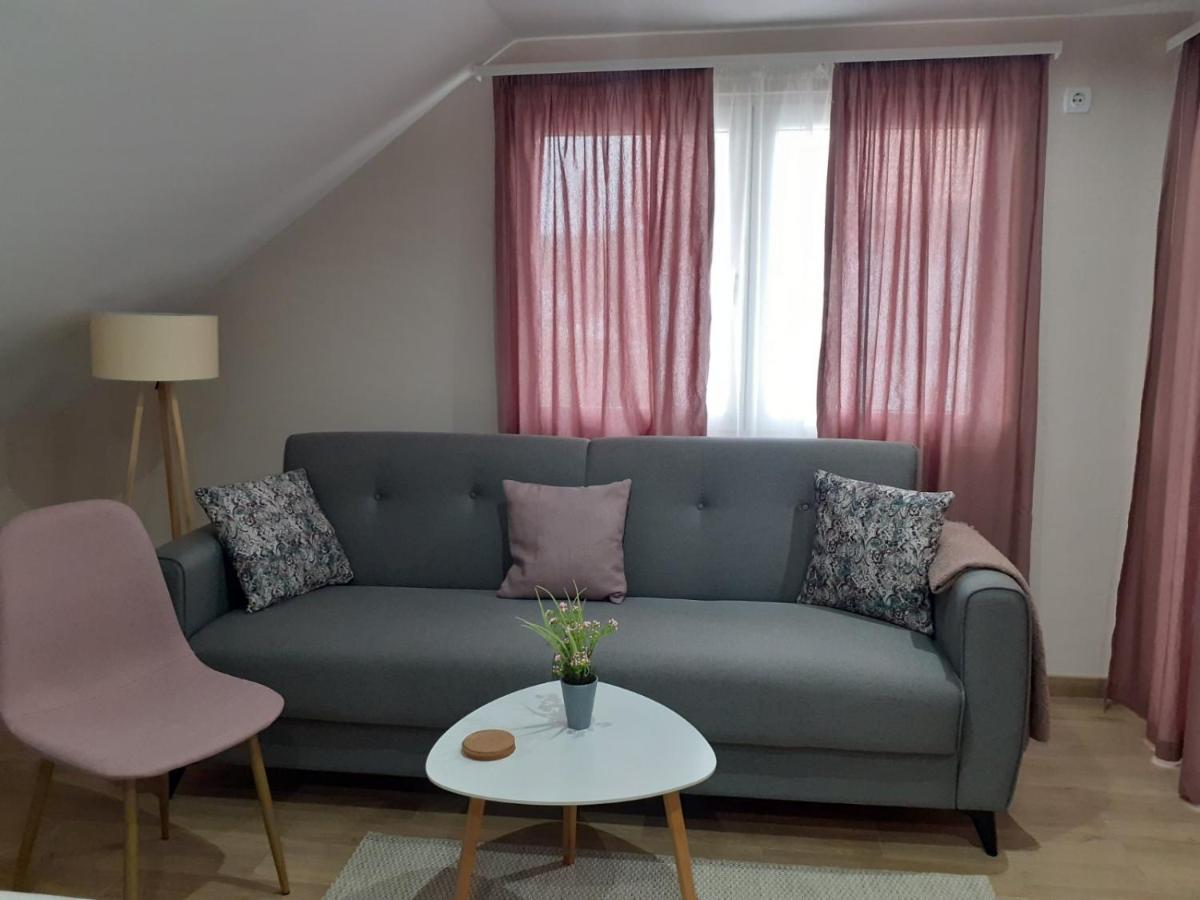 M Apartments 소코 반자 외부 사진