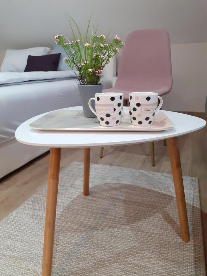 M Apartments 소코 반자 외부 사진