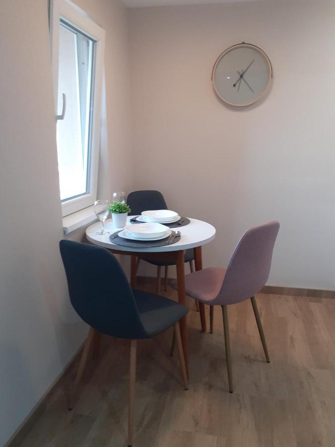 M Apartments 소코 반자 외부 사진