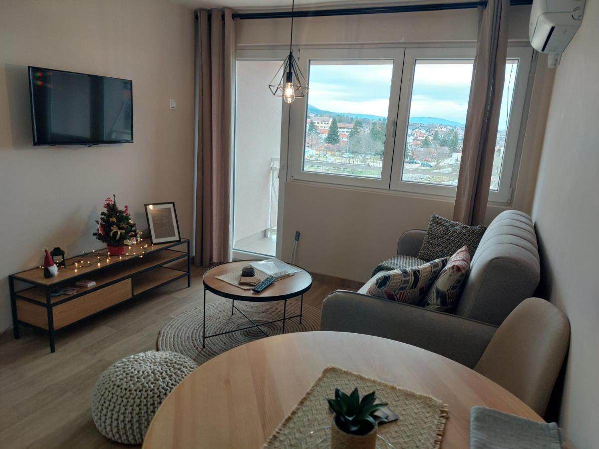 M Apartments 소코 반자 외부 사진