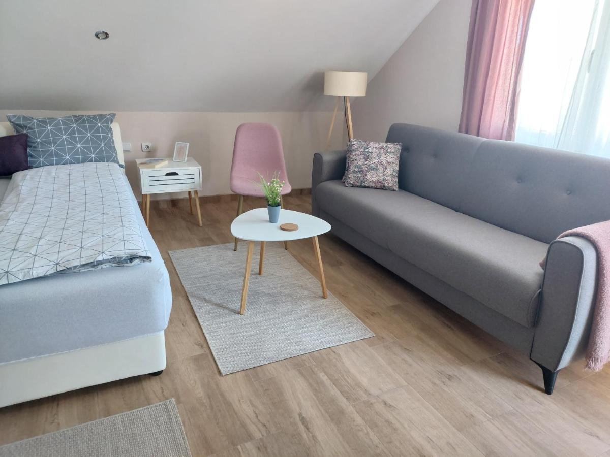 M Apartments 소코 반자 외부 사진